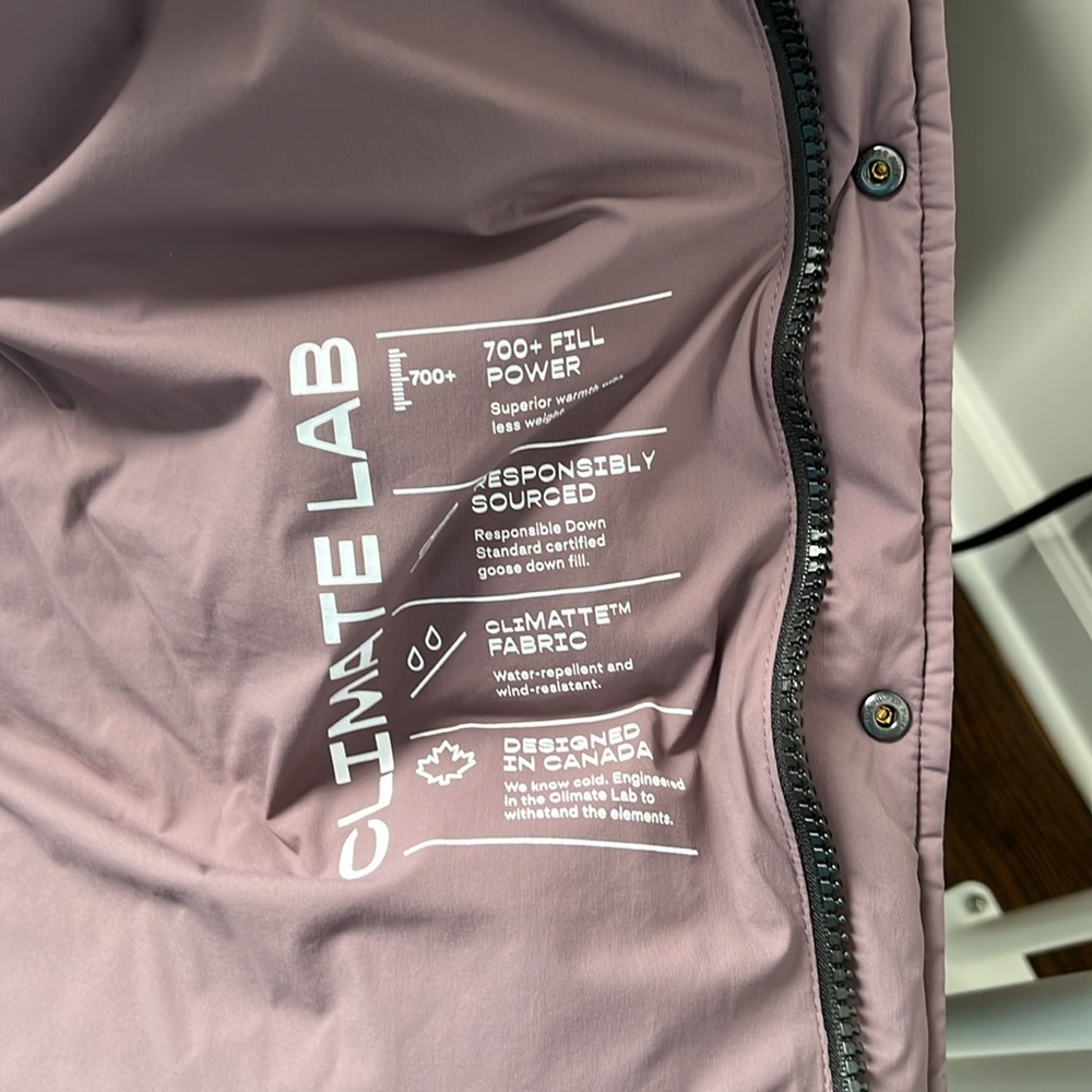 Aritzia Mauve Puffer Jacket - Picture 3 of 8